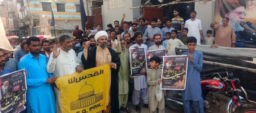 جیکب آباد میں یمنی عوام سے یکجہتی کے لیے ریلی کے شرکا